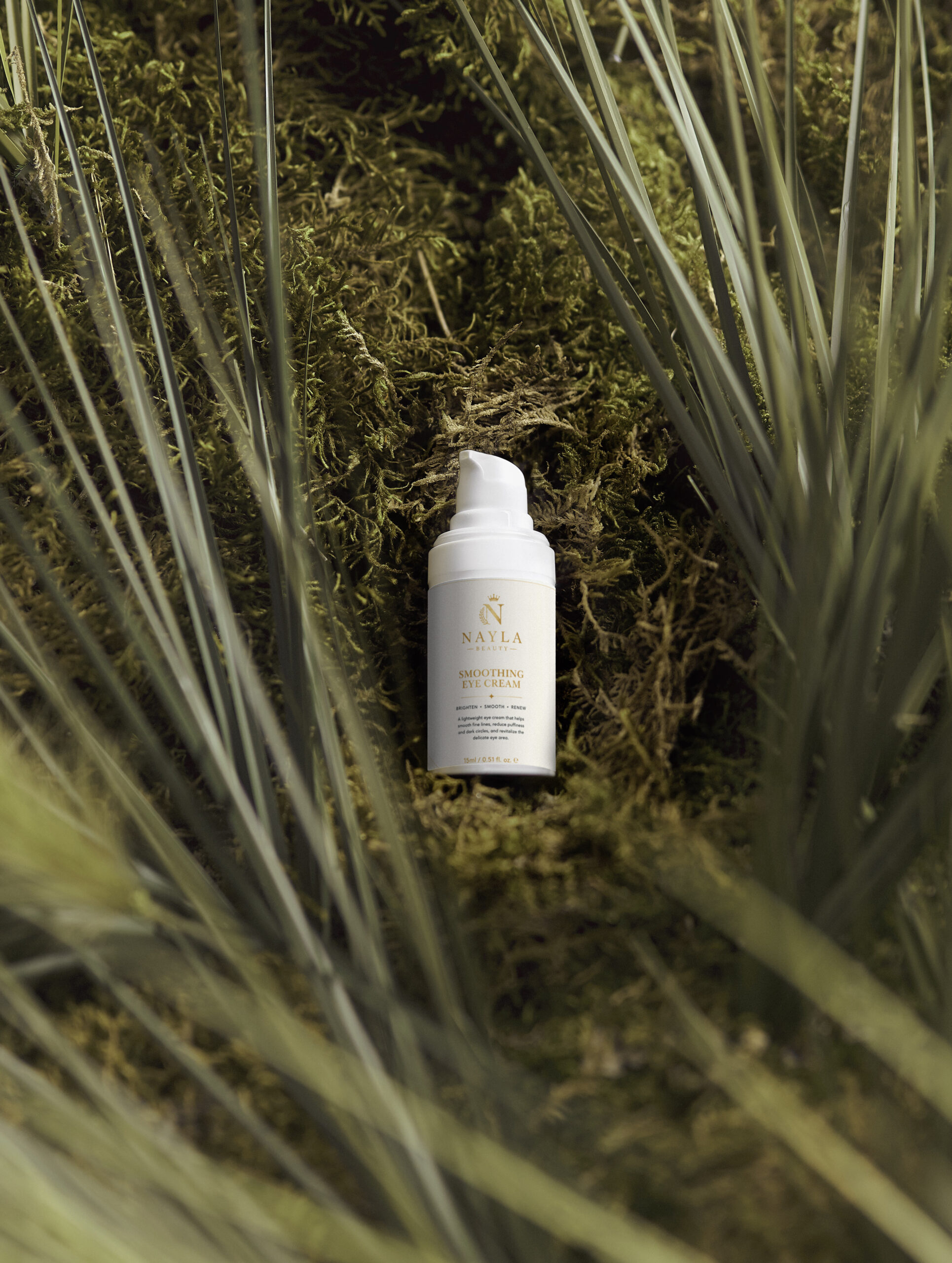 Smoothing Eye Cream - Image 37