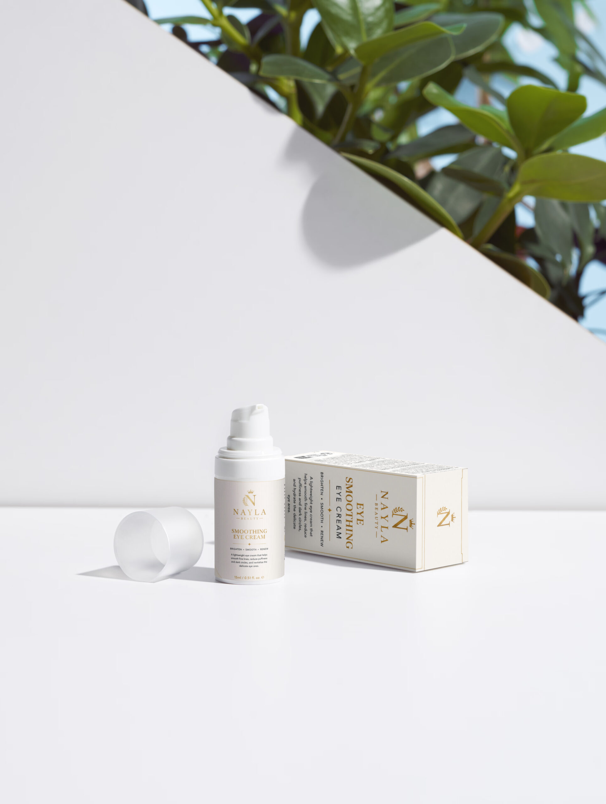 Smoothing Eye Cream - Image 34
